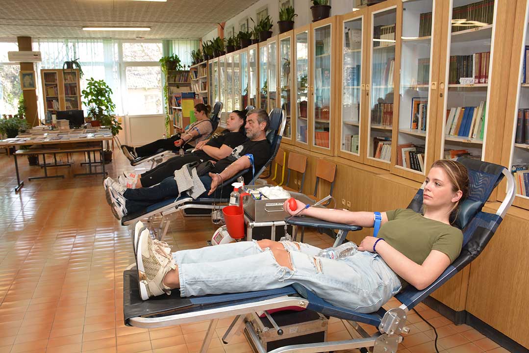 Akcija dobrovoljnog davanja krvi u Opovu i Sefkerinu